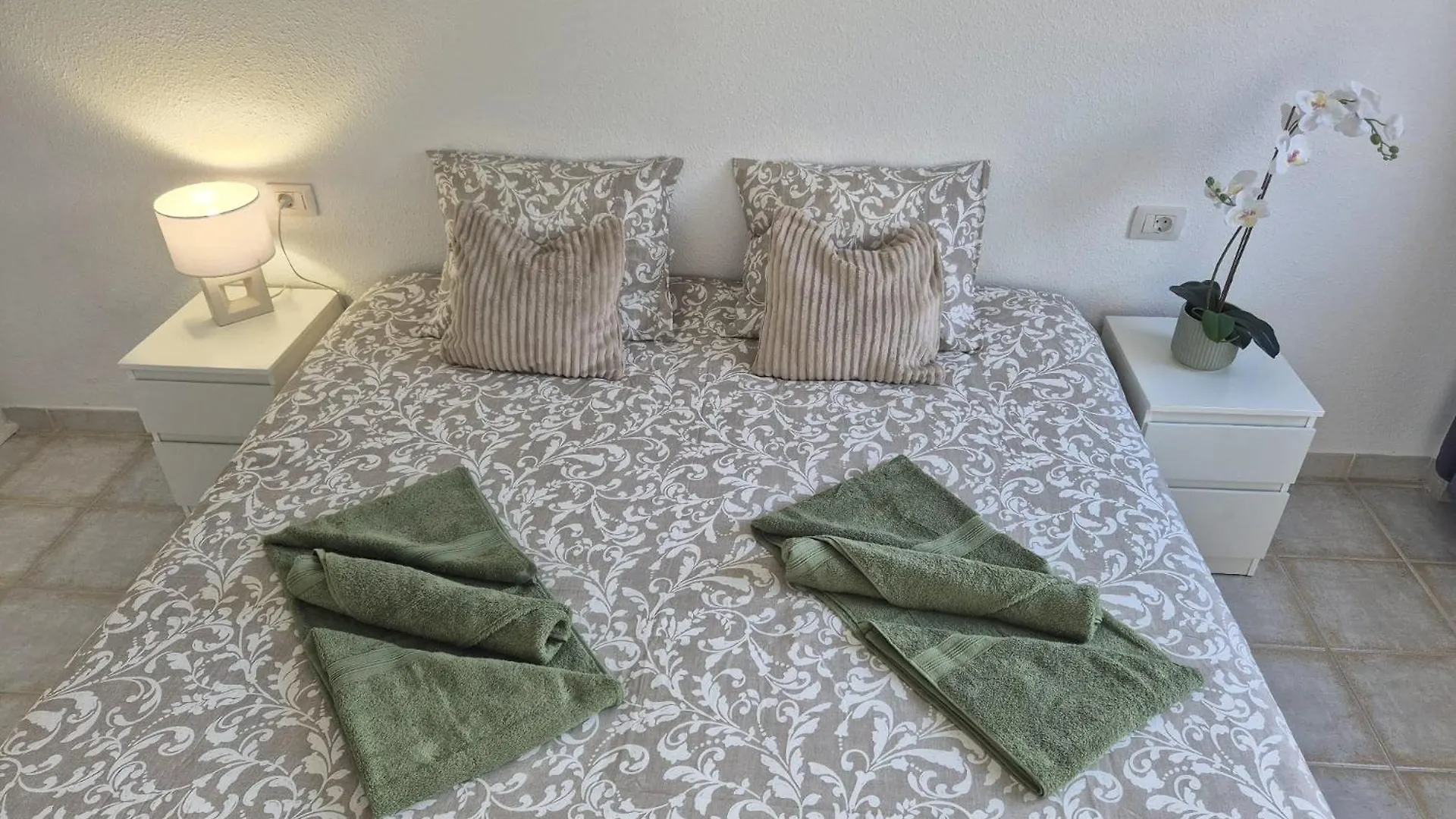 アパート Los Cristianos Relax Green Appartament Chayofa